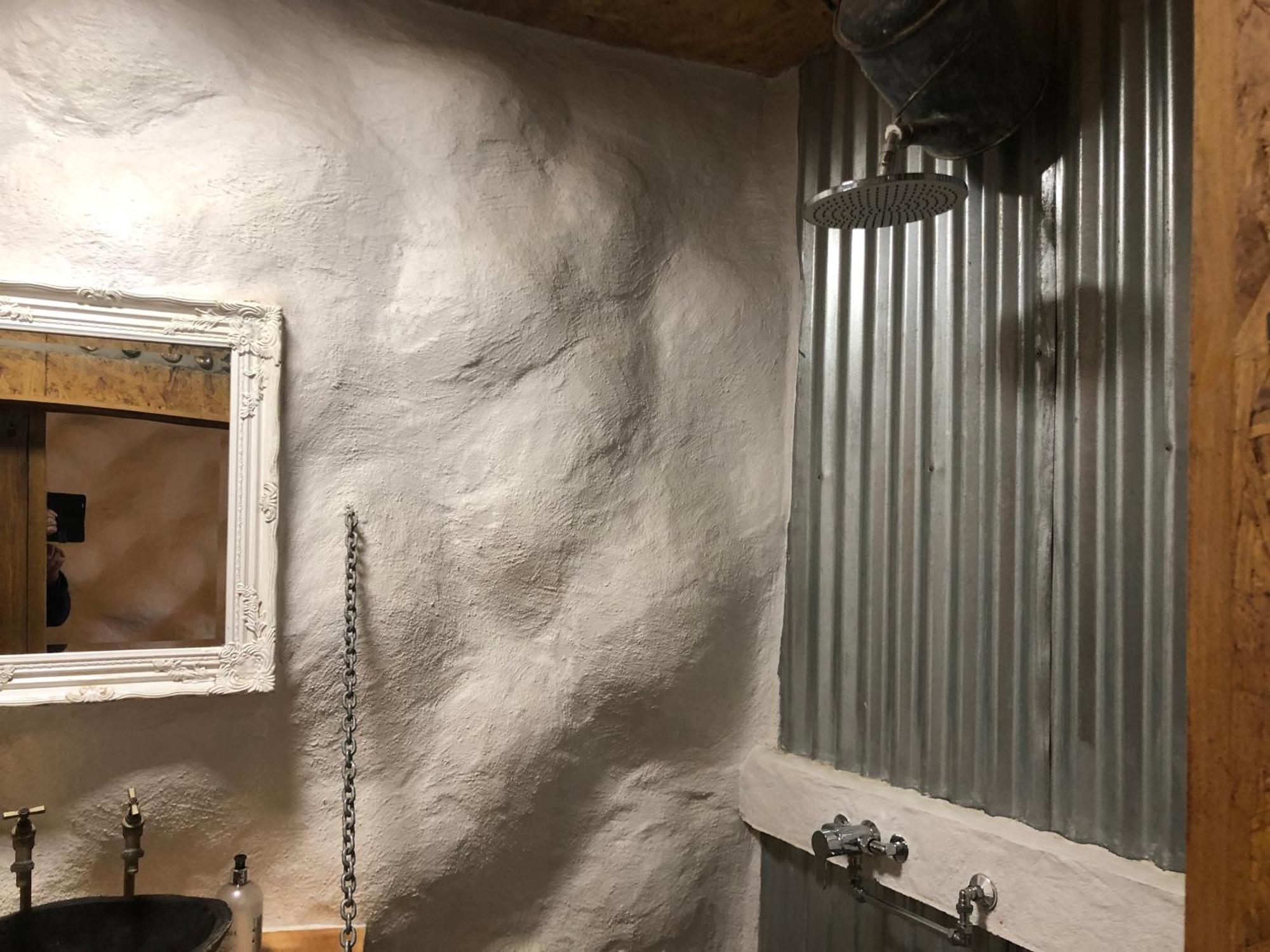 Rabbits 1Or 2 Bedroom Hobbit Style Hillset Earthen Dartmoor Eco Home South Brent Exterior photo